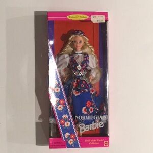 1995 MATTEL NORWEGIAN BARBIE Dolls Of The World Collector Edition New in Box